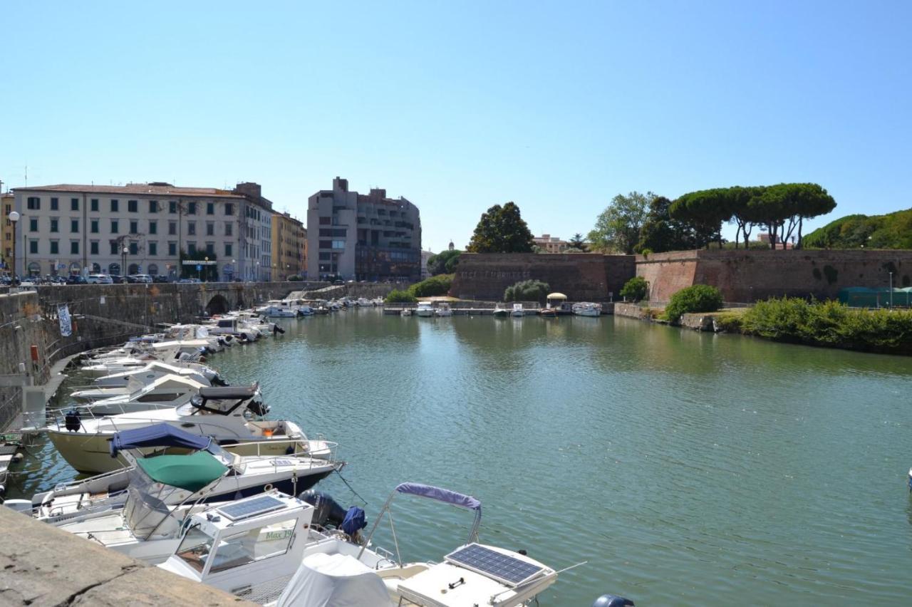 Appartamento Centro Citta Free Private Car Parking Livorno Exterior foto